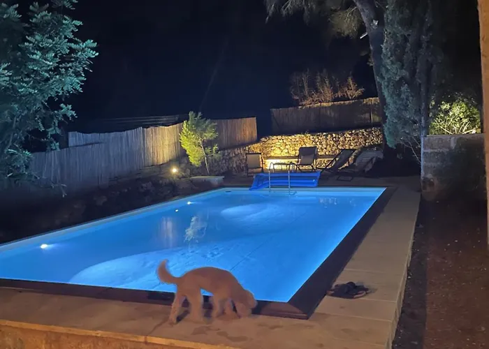 Βίλα Elegante Con Piscina Privata In Centro Parco Privato E Massima Privacy *