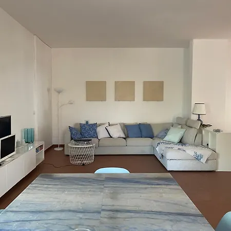 Elegante Con Piscina Privata In Centro Parco Privato E Massima Privacy ヴィラ Santa Maria di Leuca